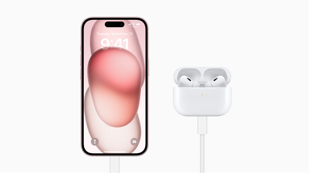 Apple AirPods Pro 2代，USB-C接口，苹果，无线耳机，TWS耳机，iPhone15